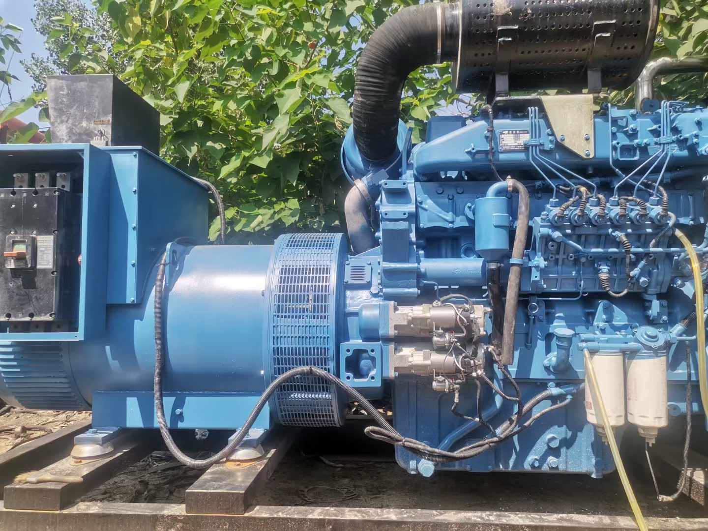 茂县详细说明降低 800kW 柴油发电机输出电流波动的方法